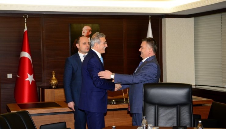 Vali Yazıcı, "Ankara’da Yargıtay Başkanı Cirit’i ziyaret etti"