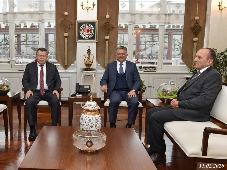 Vali Yazıcı, "Ankara’da Yargıtay Başkanı Cirit’i ziyaret etti"