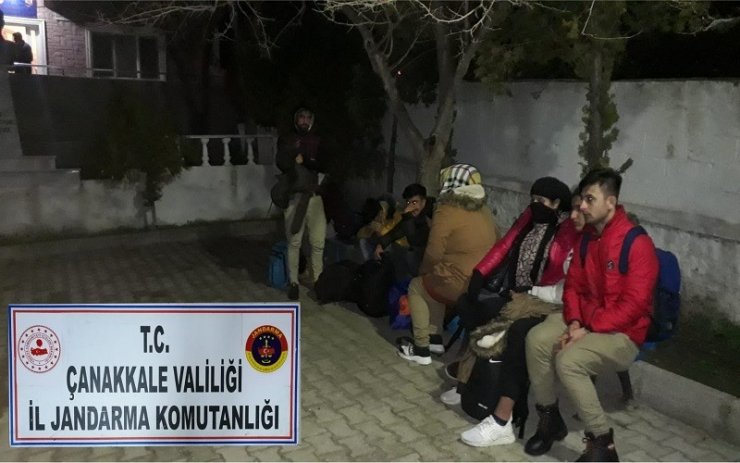 Çanakkale’de 80 düzensiz göçmen yakalandı