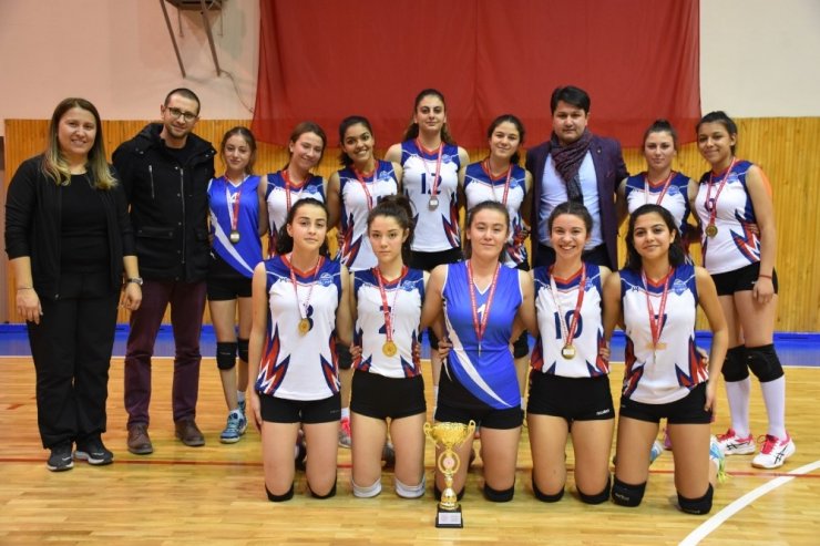 Türkiye Okul Sporları Voleybol Gençler A Grup müsabakaları Isparta’da