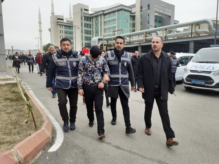 Parkta ölü bulunan gencin cinayet zanlısı eski arkadaşı çıktı