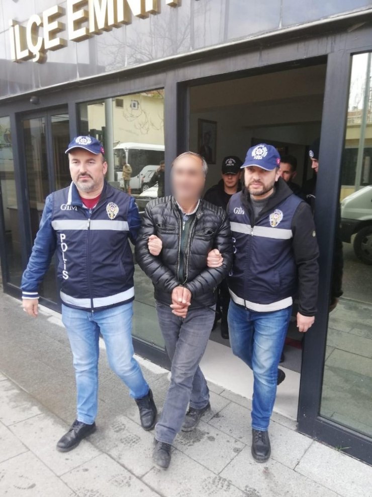 Kocaeli’de 50 düzensiz göçmen yakalandı: 3 gözaltı