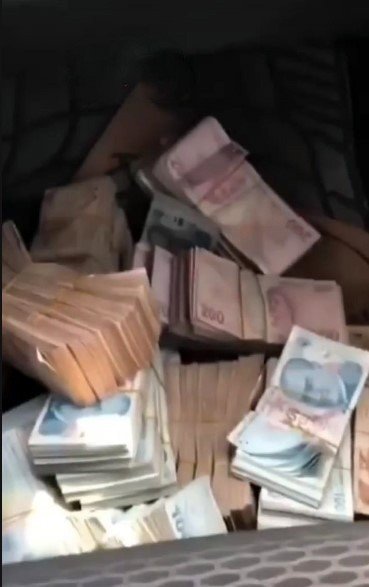 Kendilerini polis olarak tanıtarak 6 milyon TL’lik vurgun yapan şahıslar yakalandı