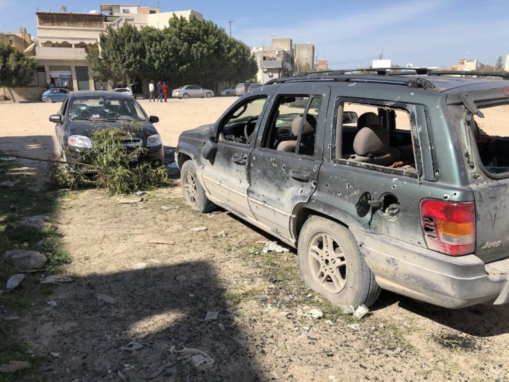 Hafter güçleri Trablus’ta sivilleri vurdu: 5 yaralı