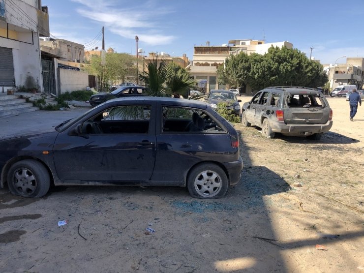 Hafter güçleri Trablus’ta sivilleri vurdu: 5 yaralı