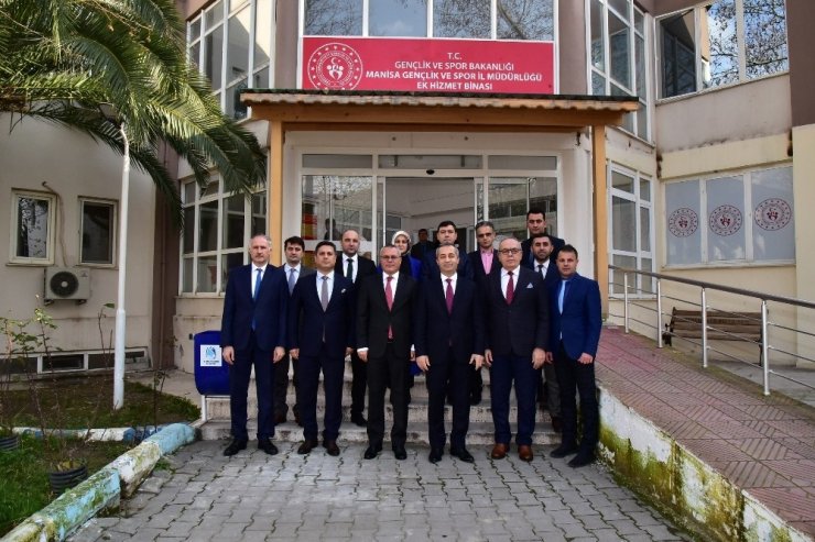 Manisa’daki spor yatırımları görüşüldü
