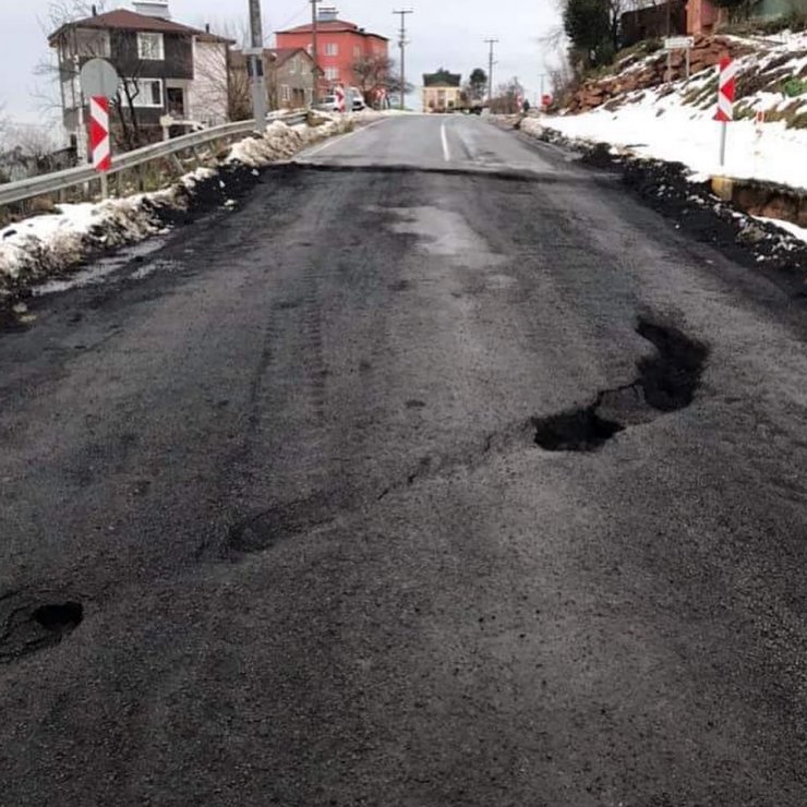Yalıköy’de heyelan riski
