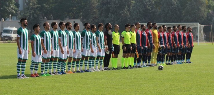 Salihli Belediyespor, 5 haftada 4 sıra yükseldi