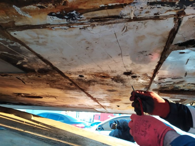 Adana'da bir tırda 28 bin 550 paket kaçak sigara ele geçirildi