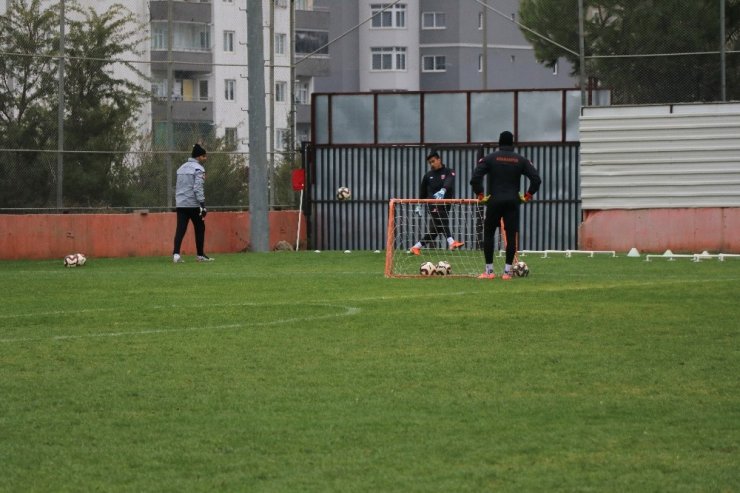 Eyüp Arın: “Seri galibiyetler yakalamamız lazım”
