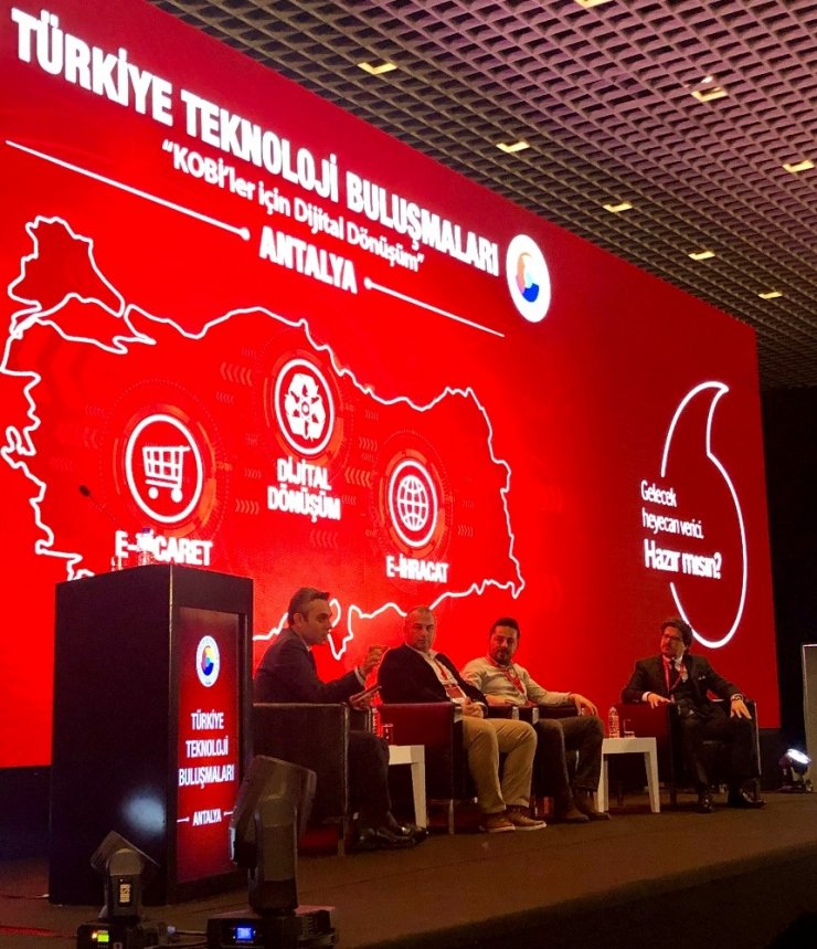 Antalyalı KOBİ’lere dijital dönüşüm anlatıldı