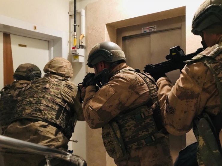 Bitlis’te PKK/KCK operasyonunda 4 şüpheli gözaltına alındı