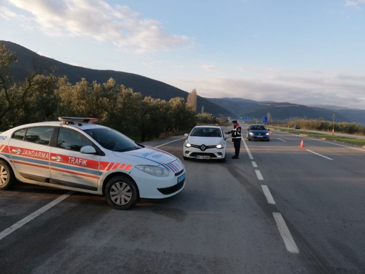 Bursa jandarmasından trafik uygulaması