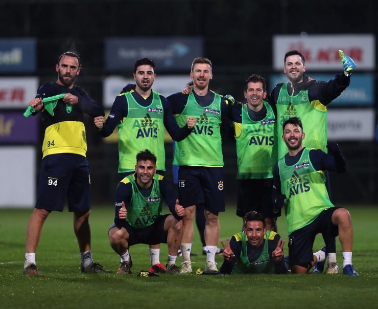 Fenerbahçe, MKE Ankaragücü maçı hazırlıklarını sürdürdü