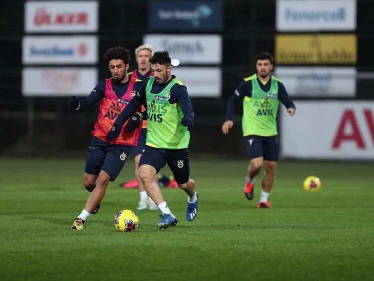 Fenerbahçe, MKE Ankaragücü maçı hazırlıklarını sürdürdü