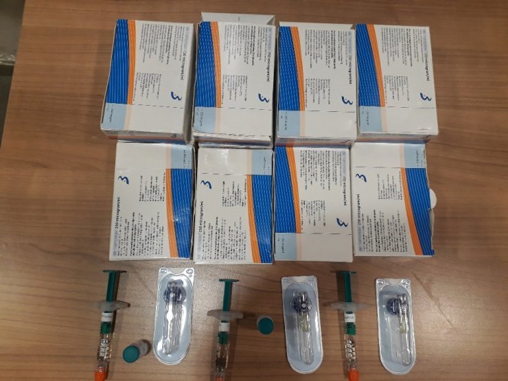Gümrük muhafaza ekiplerince 99 bin 245 adet kaçak ilaç ele geçirildi