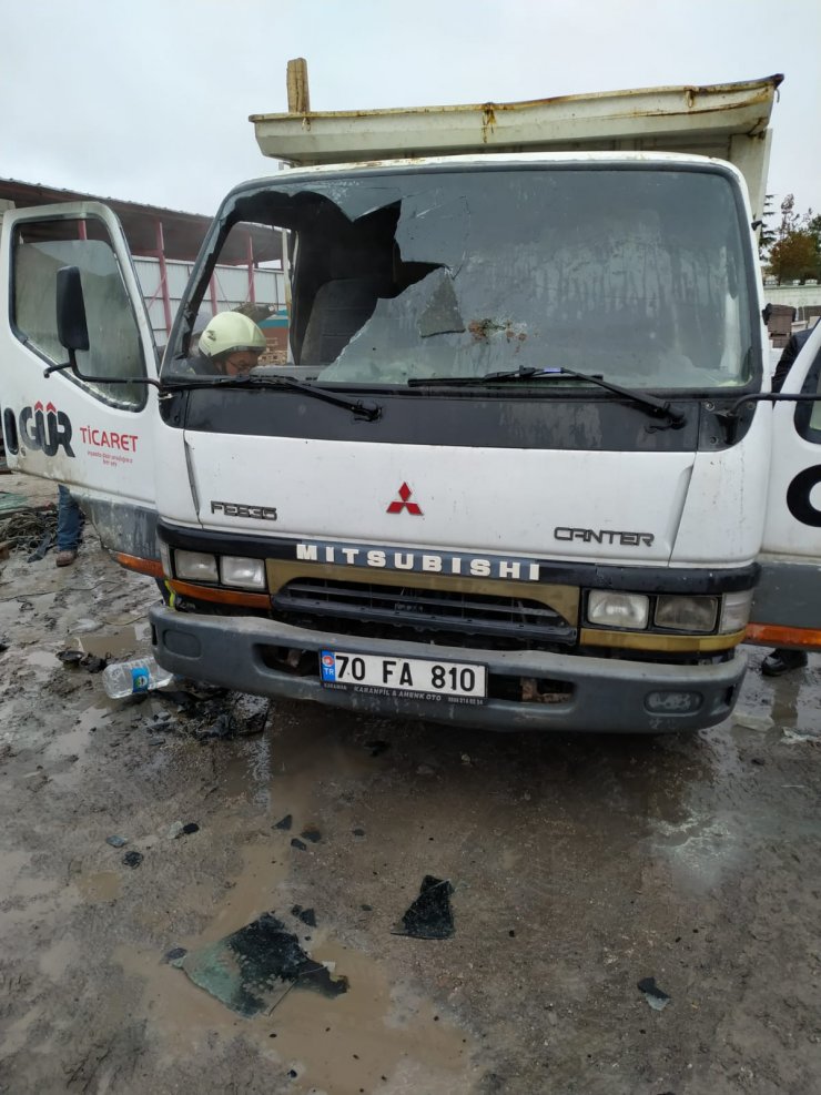Karaman'da kamyonet yangını
