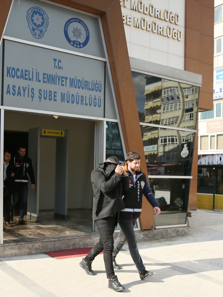 Kocaeli'de triko ipliği yüklü tır hırsızlığının 4 şüphelisi yakalandı