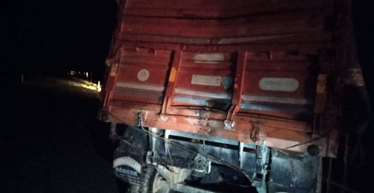Konya’da tır ile traktör çarpıştı: 1 ölü, 2 yaralı