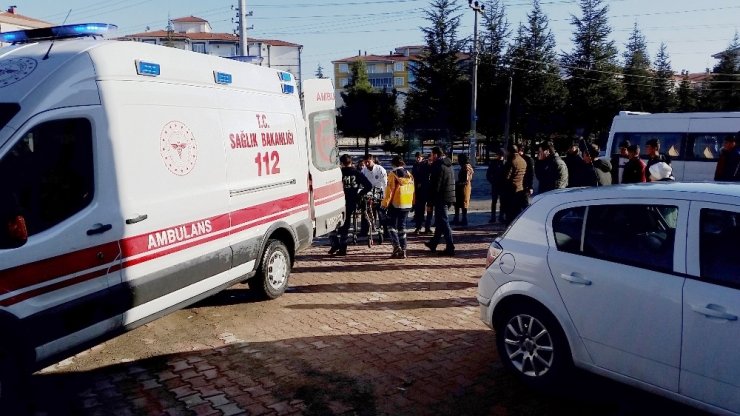 Kulu’da kız öğrenciler arasında kavga: 1 yaralı
