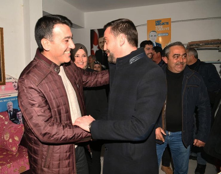 Lapseki AK Parti İlçe Teşkilatı delegelerle buluştu