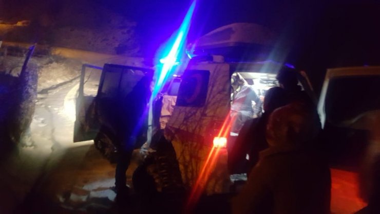 Hamile kadının yardımına UMKE ekipleri paletli ambulansla yetişti