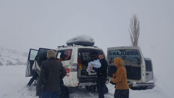 UMKE ekipleri, 3 aylık bebek için seferber oldu