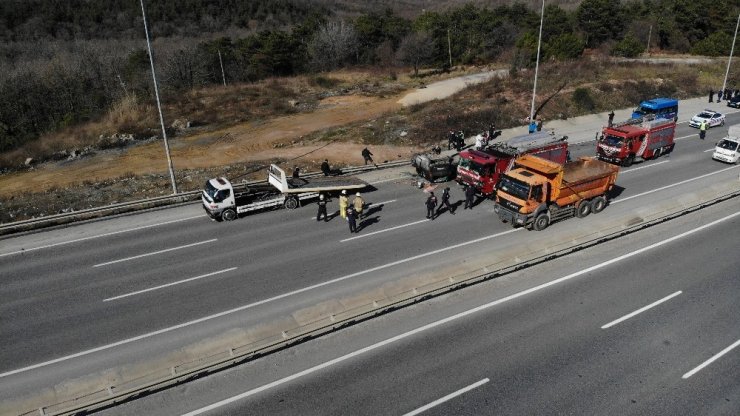 Şile yolunda feci kaza: 1 ölü, 2 yaralı