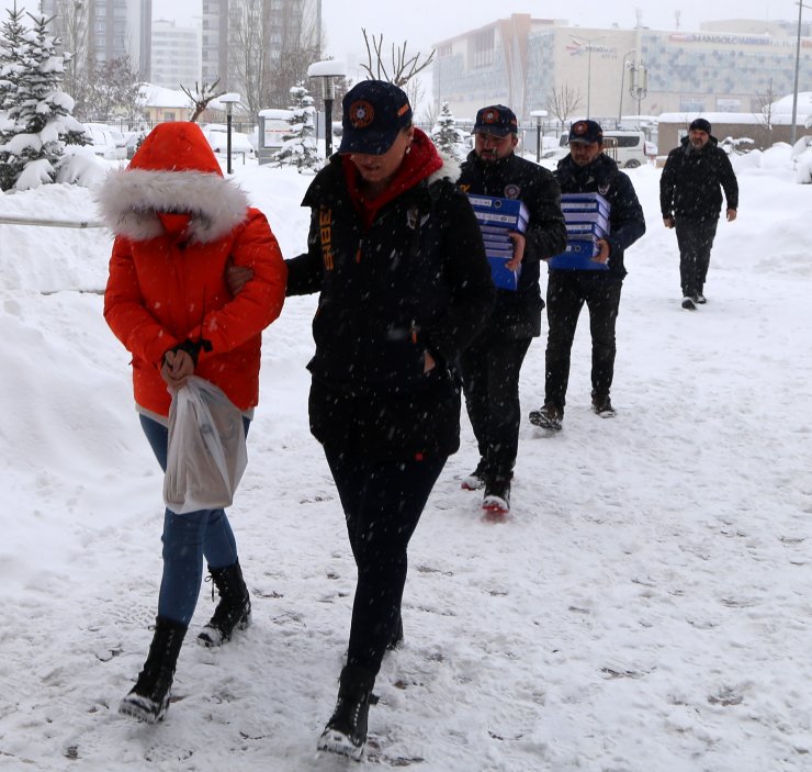 Sivas merkezli yasa dışı bahis operasyonunda 6 zanlı tutuklandı