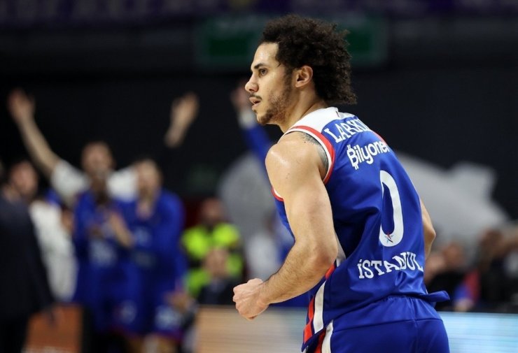 Shane Larkin milli kadrodan çıkarıldı