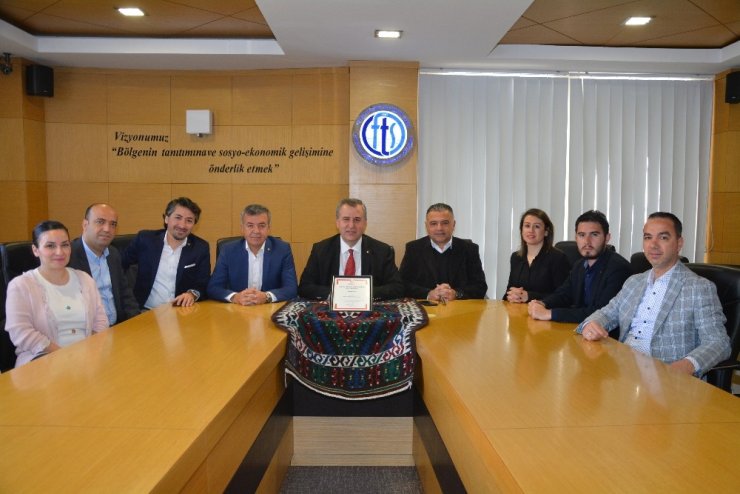 Bölgenin ilk coğrafi işaretli ürünü, Seydiler Kilimi