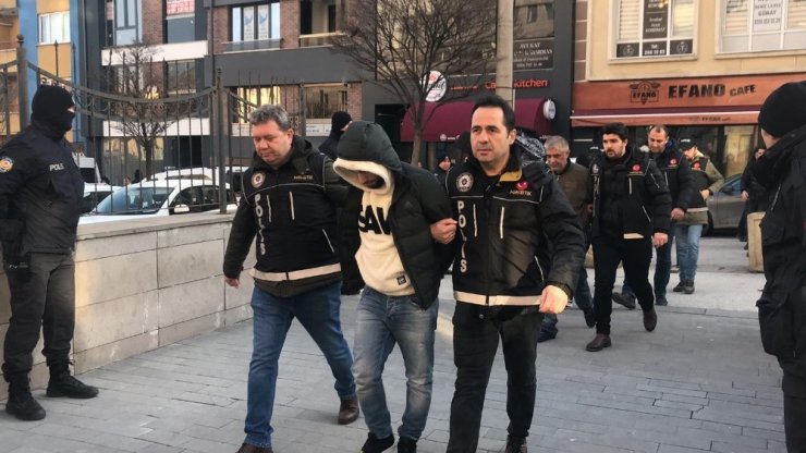Uyuşturucu satıcılarına büyük darbe