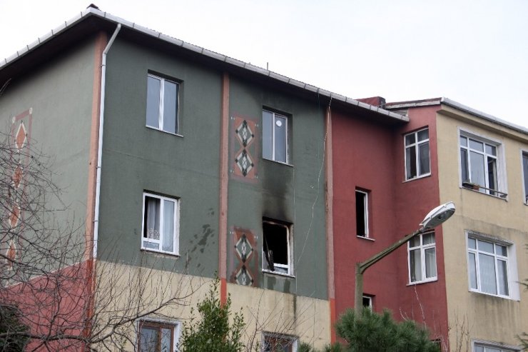 Eyüpsultan’da çıkan yangında yaşlı adam hayatını kaybetti