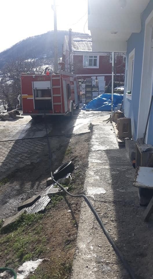 İnebolu’da odunlukta çıkan yangın korkuttu