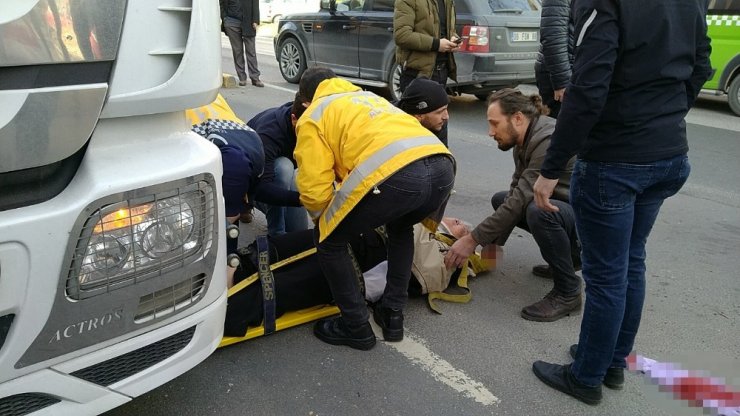 Tırın altında kalan yaşlı kadının bileği koptu