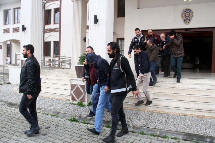 Polis memuru fuhuş operasyonunda tutuklandı
