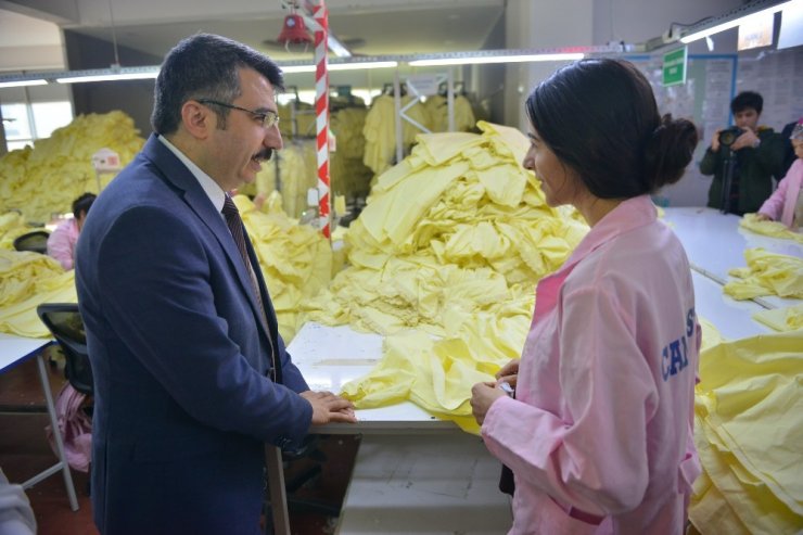 Yıldırım’da bu merkeze başvuranlar işsiz kalmıyor