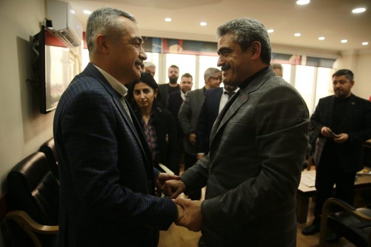AK Partili Savaş’tan MHP İl Başkanı Alıcık’a ziyaret