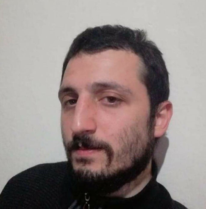 Bahçelievler’de GBT sorgusu yapan 3 bekçiye bıçaklı saldırı