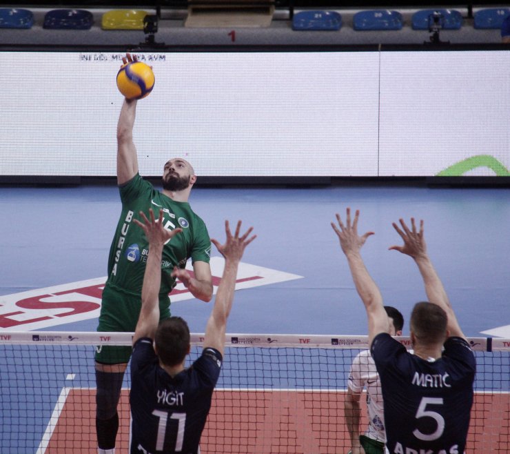 Voleybol: AXA Sigorta Efeler Ligi