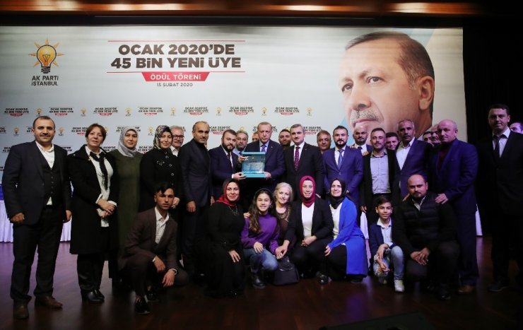 Cumhurbaşkanı Erdoğan, “Rejim güçleri Soçi sınırlarına çekilene kadar İdlib’deki sorun çözülmeyecektir”