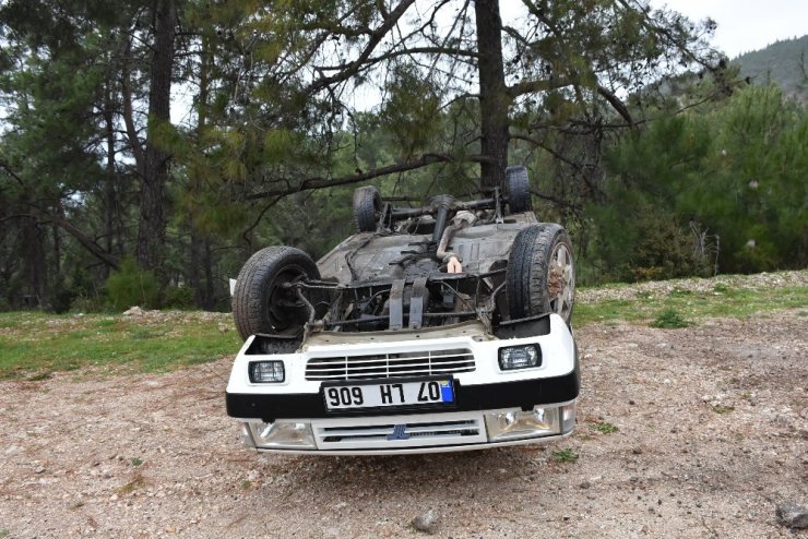 Antalya’da üç trafik kazasında 1 kişi öldü, 10 kişi yaralandı