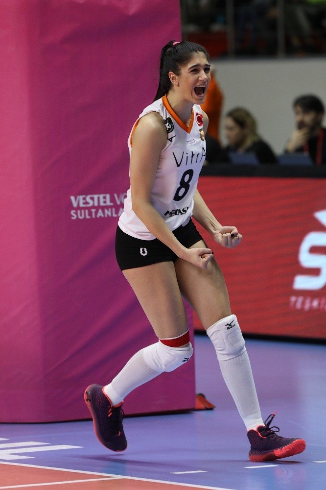 Filede derbi Eczacıbaşı VitrA’nın