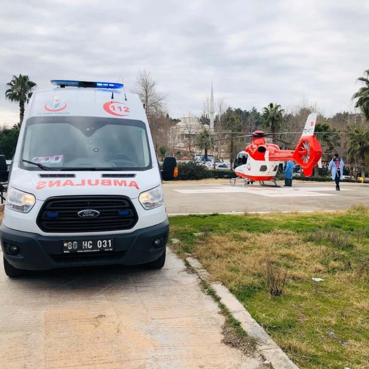 Ambulans helikopter Tuğçe bebek için havalandı