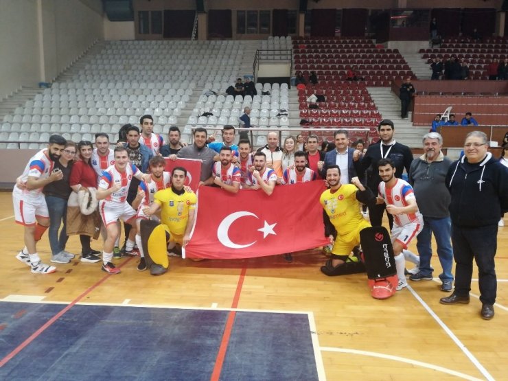 Gaziantep Polisgücü şampiyonluk için sahneye çıkıyor