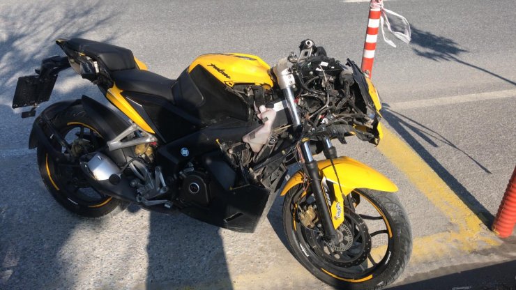 Aydın'da motosikletiyle ağaca çarpan üniversite öğrencisi öldü