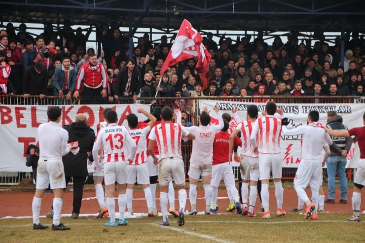 Bilecikspor, şampiyonluğa bir adım daha yaklaştı