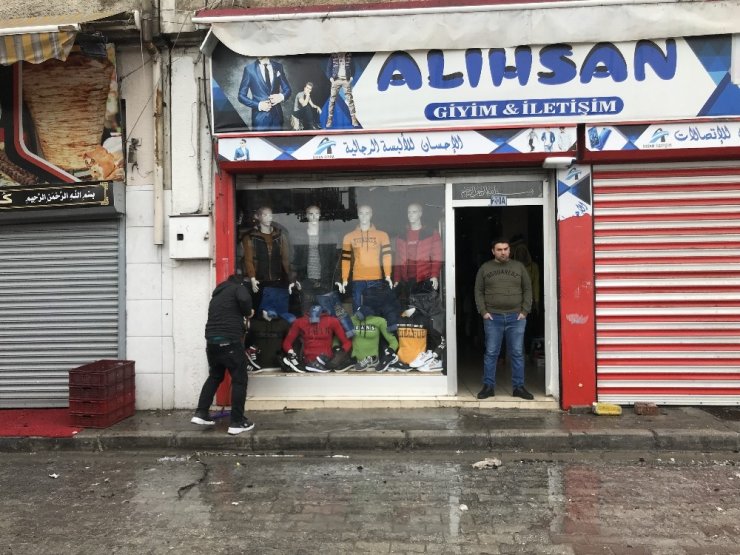 Depo olarak kullanılan evde yangın