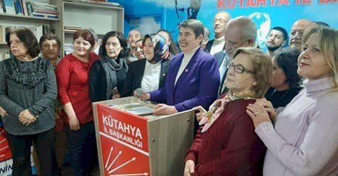 Kütahya CHP’de Zeliha Aksaz Şahbaz güven tazeledi