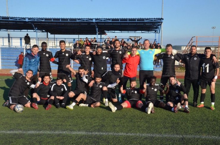 Barbaros’un torunları Süper Amatör Lig’e yükseldi